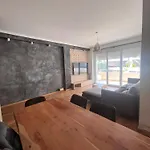 Apartment Happiness